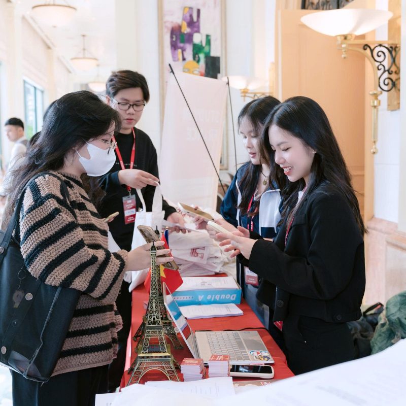 z7183405985693_1b92669d2c1bceeced76dbe4c1413675