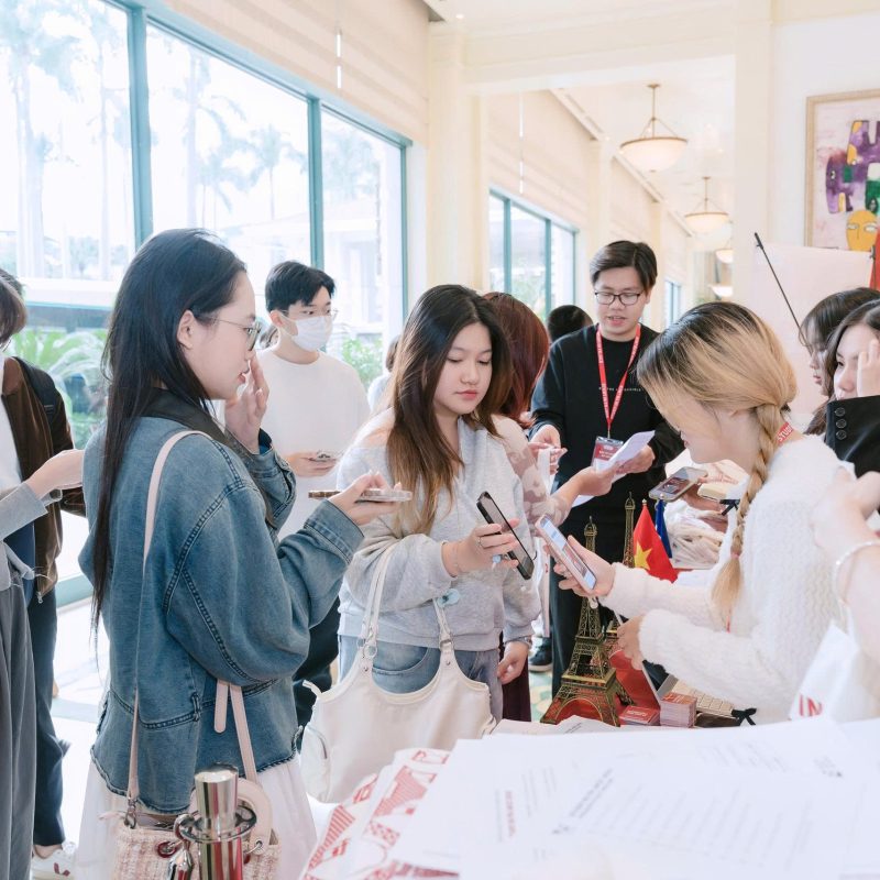 z7183406065023_0776ba29a0f52bc2ea142bb1b22c66eb